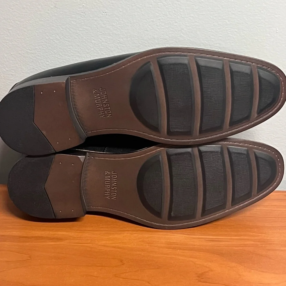 NWT Men’s Johnston & Murphy Lewis Venetian Leather Loafer Black Size 9